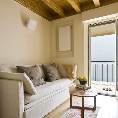 Appartement 5 Luxury Apartments-by Italian Stylish, Executive, Contemporary, Ribolla Azzuro, Penthouse