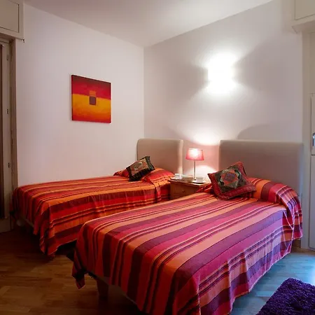 5 Luxury Apartments-by Italian Stylish, Executive, Contemporary, Ribolla Azzuro, Penthouse * 拉利奥