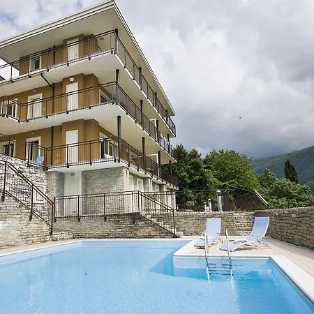 5 Luxury Apartments-by Italian Stylish, Executive, Contemporary, Ribolla Azzuro, Penthouse 拉利奥